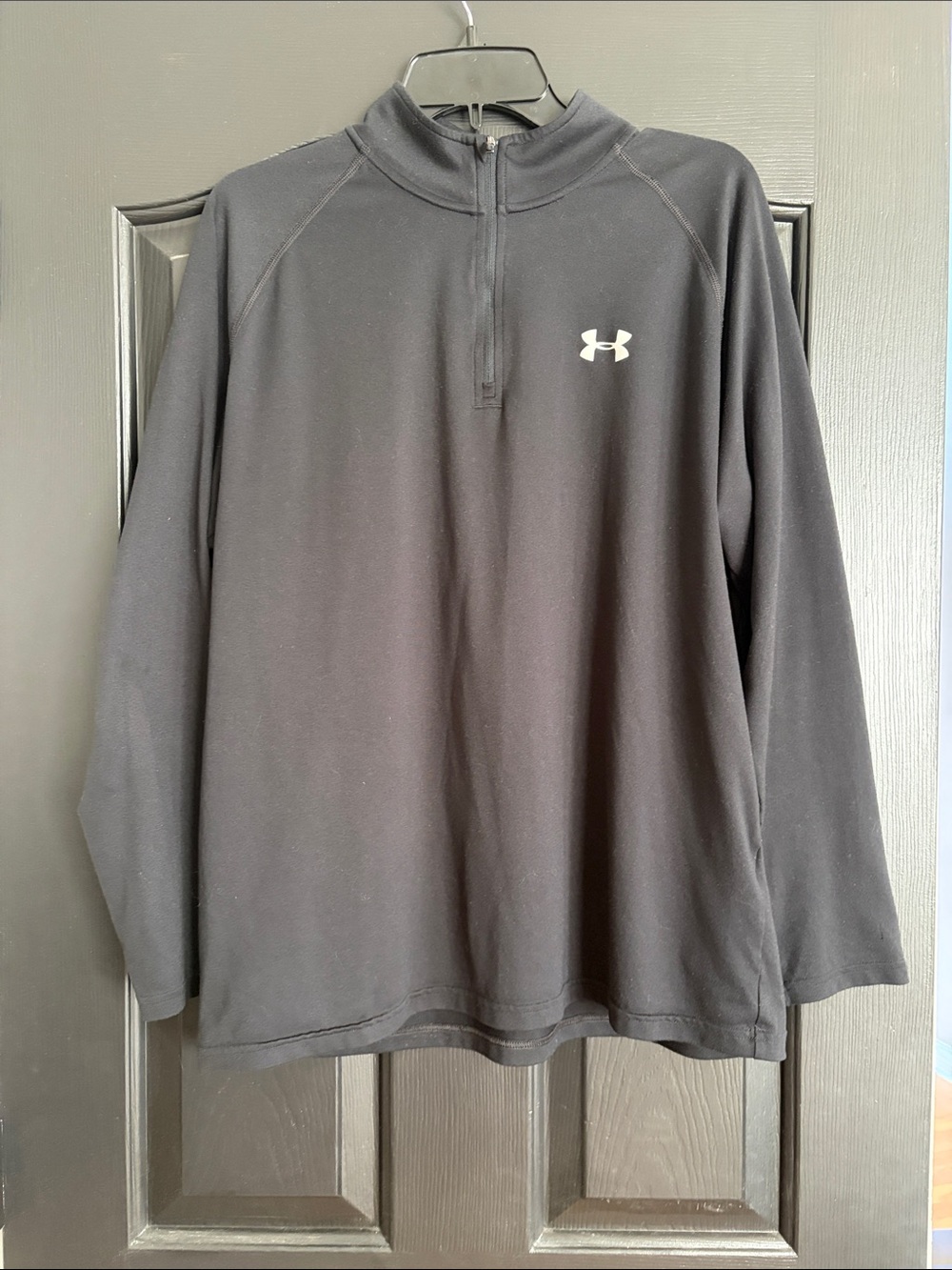 Under Armour Men's Black Half-Zip Performance Pullover
